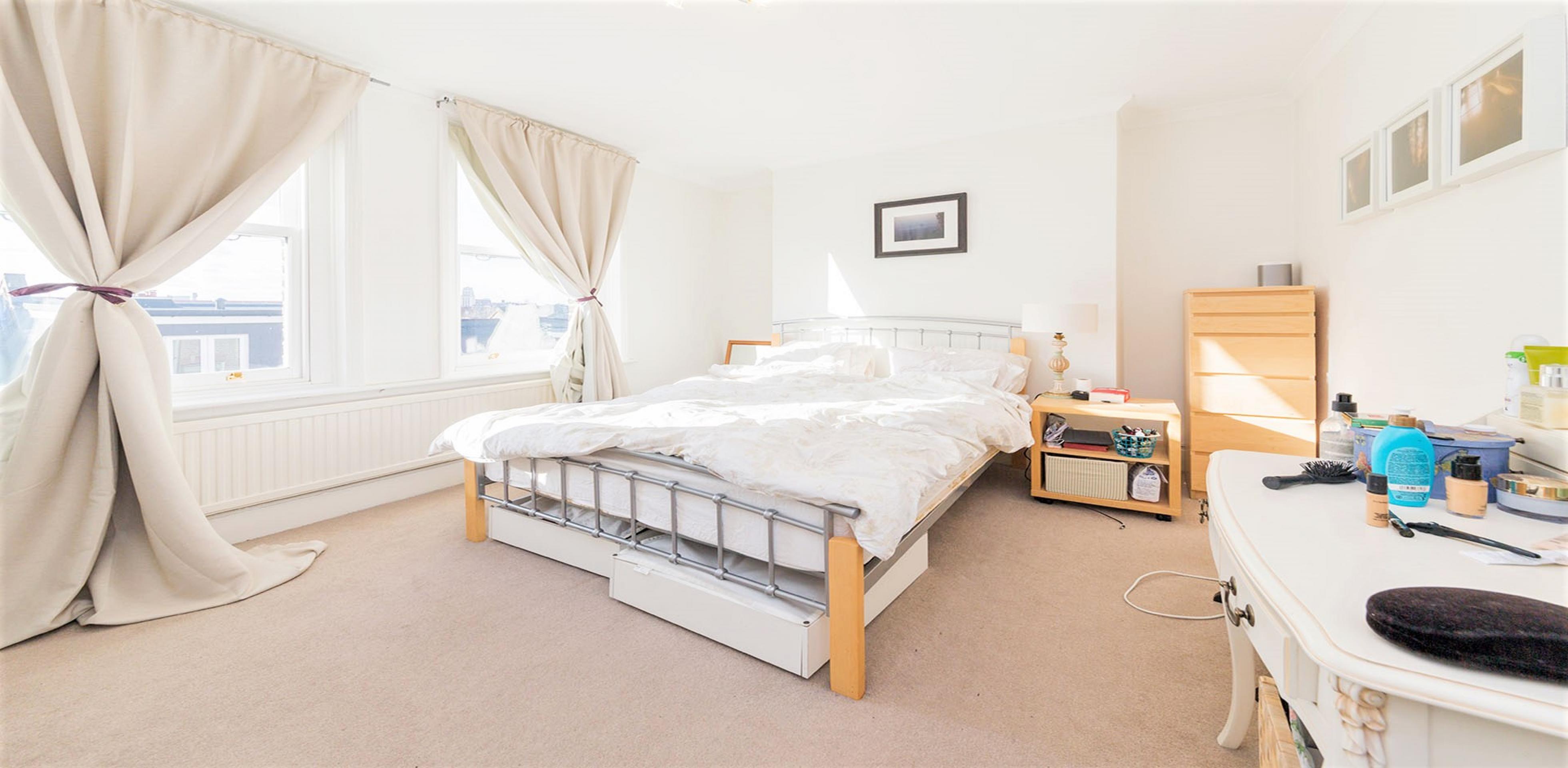 			LET, 1 Bedroom, 1 bath, 1 reception Flat			 Hemstal Road, WEST HAMPSTEAD NW6